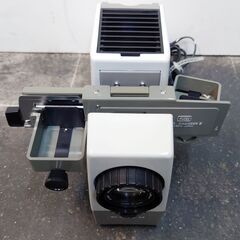 [中古] [０円] スライドプロジェクター ＥＬＭＯ Ｓ－３００の画像
