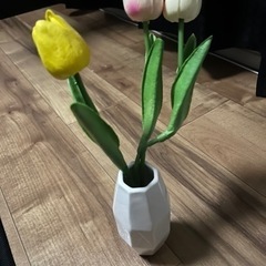 チューリップ　造花