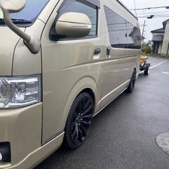ハイエース　コミューター　3Lディーゼルターボ　１０人乗り交換可の画像