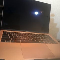 macbook air 2019 13インチ　i5 8gb 128gb