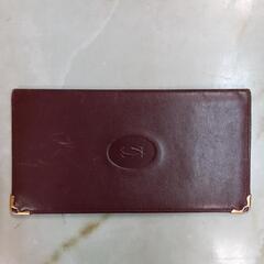 中古　カルティエ　Cartier　財布　札入　日本人限定取引です。