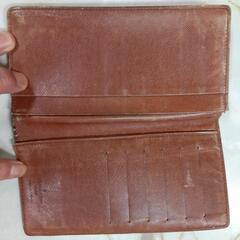 中古　ルイヴィトン　長財布　財布　パスケース　名刺入れ　　古いです。傷、スレ、劣化あり。日本人限定取引です。の画像