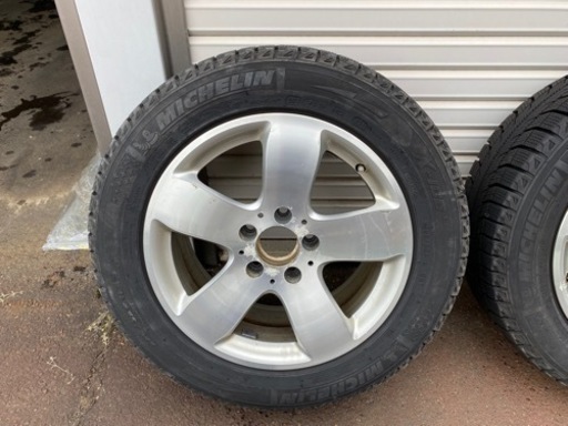 【値下げ】メルセデスベンツ用スタッドレスタイヤ　225/55/R16