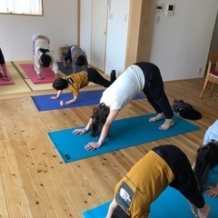 おうちヨガスタジオ🧘‍♀️スマイル(^_-)の画像