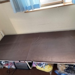 シングルパイプベッドの画像