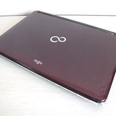 Fujitsu LIFEBOOK AH700/5B　ノートパソコン　破損あり　(3916)の画像