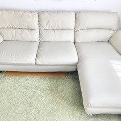 ソファ　スウィートデコレーション購入品　4年使用