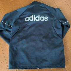 アディダスジャージ　130cmの画像