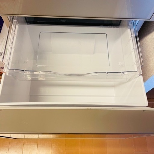 HITACHI　冷蔵庫　R-S32JV(XN)型