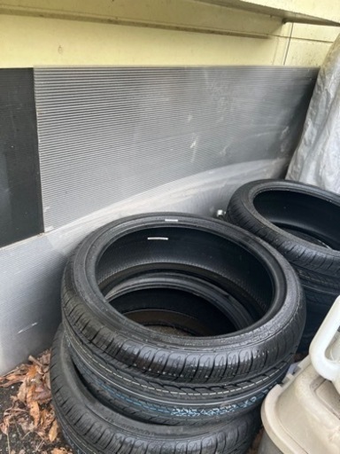 未使用タイヤです。