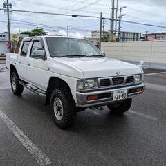 最終値下げ！！日産ダットサントラック　ダブルキャブ