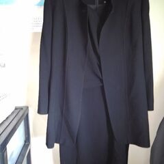 決まってしまいました。礼服