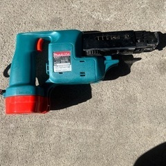 マキタ　スクリュードライバー１２Ｖの画像