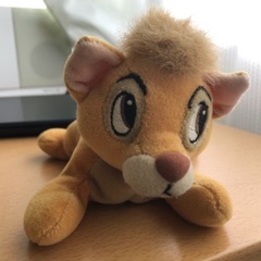ディズニー　オリバーぬいぐるみ　Oliver