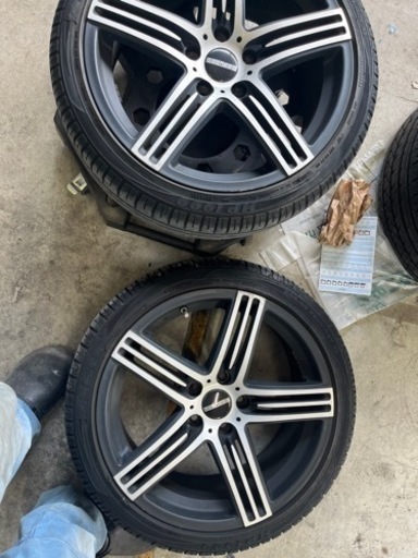 プリウスα ホイール　ヴォクシー　ミニバン