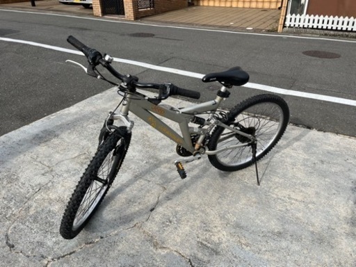 jeep マウンテンバイク　26インチ　ジープ★前後サスペンション！