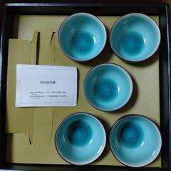 溜蘭・盆付湯呑セット  未使用新品  お譲りします