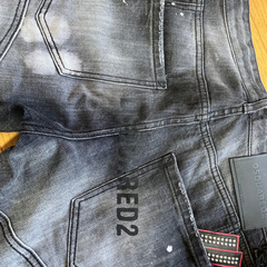 ディースクエアード　46 試着のみ　の画像