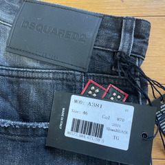 ディースクエアード　46 試着のみ　の画像