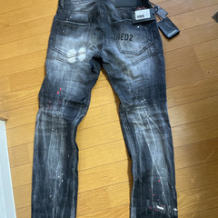 ディースクエアード　46 試着のみ　の画像