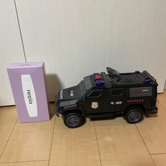 車の玩具の画像