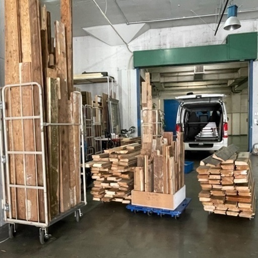 ※4/13(木)までです！　DIYに最適な古材、　※料金や必要数等お気軽にご連絡ください