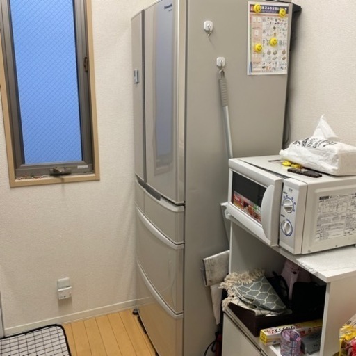 【お返事出来なかった方申し訳ありません！引き取り者決定しました！】4,000円　冷蔵庫　使ってあげてください。