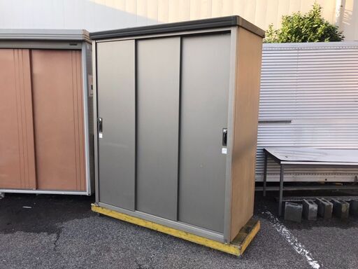【愛品館八千代店】ヨドコウ　大型物置