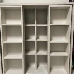 アイリスオーヤマ　スライド式本棚　白
