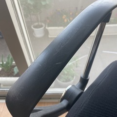 【不二貿易】メッシュ デスクチェア【引取日の早い人に】の画像