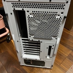 ミドルタワーpcケース電源付きの画像