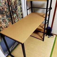 机の画像