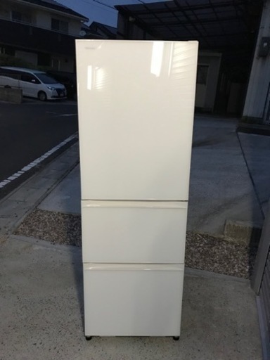 最終値下げ⭐︎名古屋市郊外配送無料　 TOSHIBA  東芝　363L 冷蔵庫　GR-R36SXV(EW) 2019年製