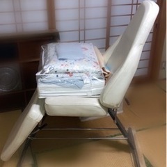 サロンの方必見★エステ台　リクライニング ホワイト合皮