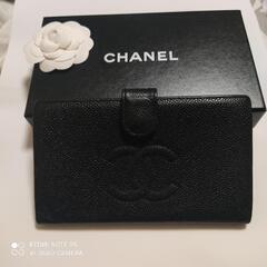 15万円（新品時の参考価格）シャネルキャビア　がま口財布♥