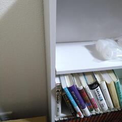 📖アイリスオーヤマ／ラック（本棚）コミックがぴったり収納できるラックです！の画像