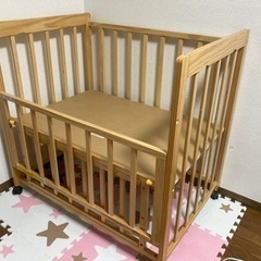 【受付終了】ベビーベッド　ヤトミ