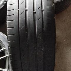 225/40/19/アルミホイールの画像