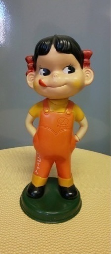 昭和レトロペコちゃん人形　昭和レトロ　不二家　アンティーク　ペコちゃん（A379）