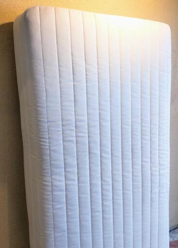 【ほぼ新品】脚付きマットレスタイプ　シングルサイズ　約190×95×30