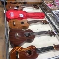 おひとつ　税込み 2,000円〜　美品‼︎   ウクレレ　音楽　...