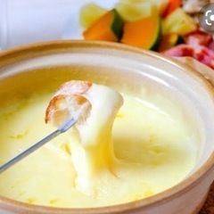 (ﾉ  ´ω`)ﾉ=͟͟͞͞🧀 チーズフォンデュパーティー‼️