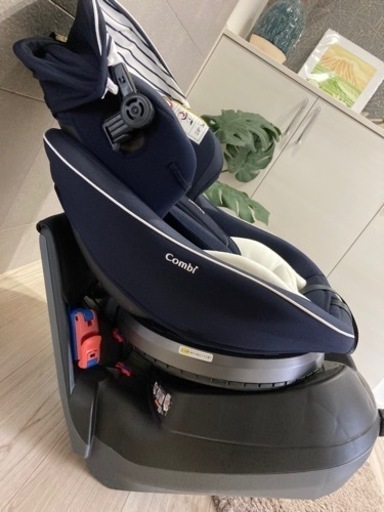 工場 値下げします コンビ チャイルドシート 取引中