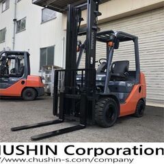 新品ノーパンクタイヤ　3トン  ガソリン　フォークリフト 関東輸...