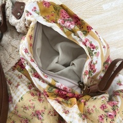 新品　ハンドバッグ　花柄の画像