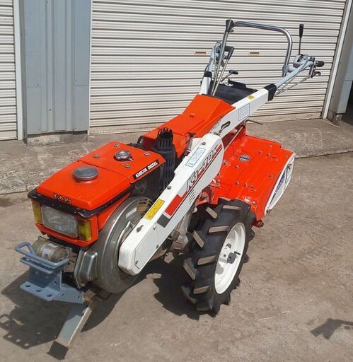 鹿児島発　セル始動　クボタ　7馬力 ディーゼルエンジン耕うん機K1-70Ｋ　タイヤ新品　爪新品