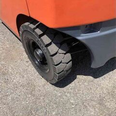タイヤ交換済　1トン　ガソリン　エンジン　フォークリフト　トヨタ　関東輸送無料(条件有)　下取り試乗歓迎　1t　1000kgの画像