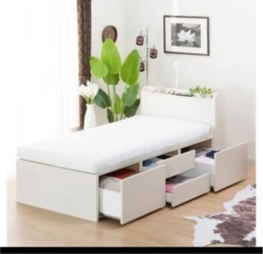 値下げ:ニトリ　シングルベッド　収納付き　チェスト付き　ライト