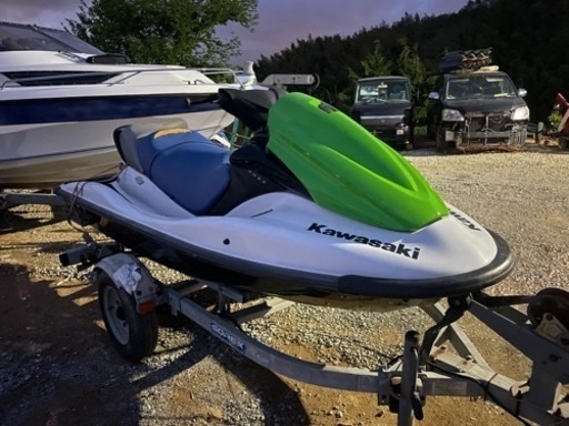 カワサキ　15f ジェットスキー　直ぐ乗れます。
