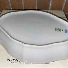 【愛品館江戸川店】ロイヤルコペンハーゲン ホワイトフルーテッドハーフレース ディッシュ ID102-025019-007の画像